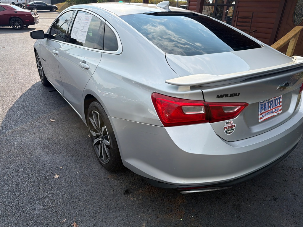 Photo 12 of this CHEVROLET MALIBU