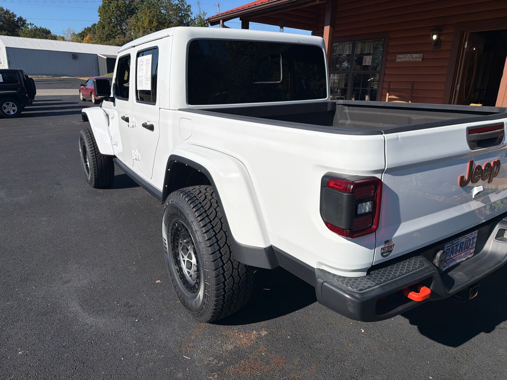 Photo 11 of this JEEP GLADIATOR