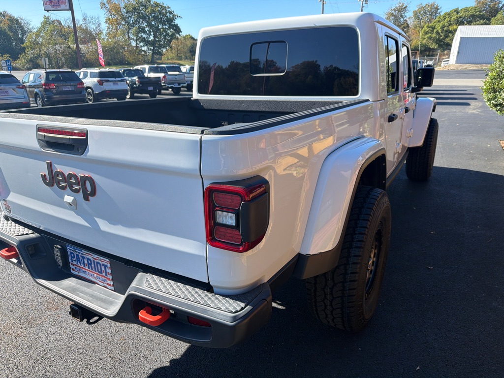 Photo 9 of this JEEP GLADIATOR