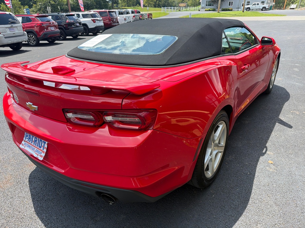 Photo 6 of this CHEVROLET CAMARO