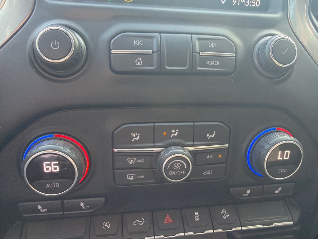 Photo 23 of this CHEVROLET SILVERADO 1500