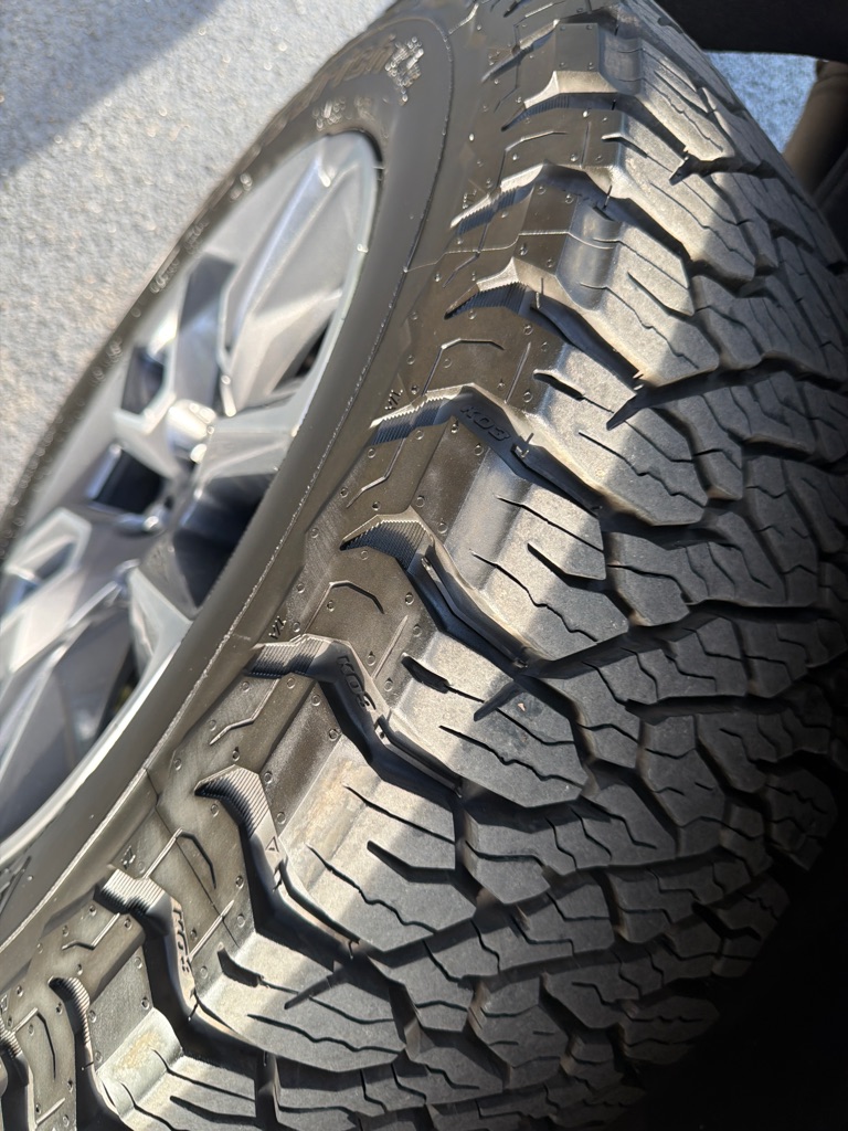 Photo 8 of this CHEVROLET SILVERADO 1500