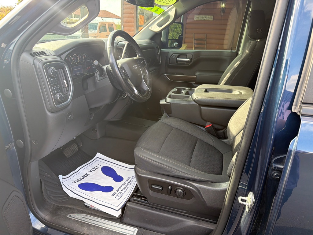 Photo 18 of this CHEVROLET SILVERADO 1500