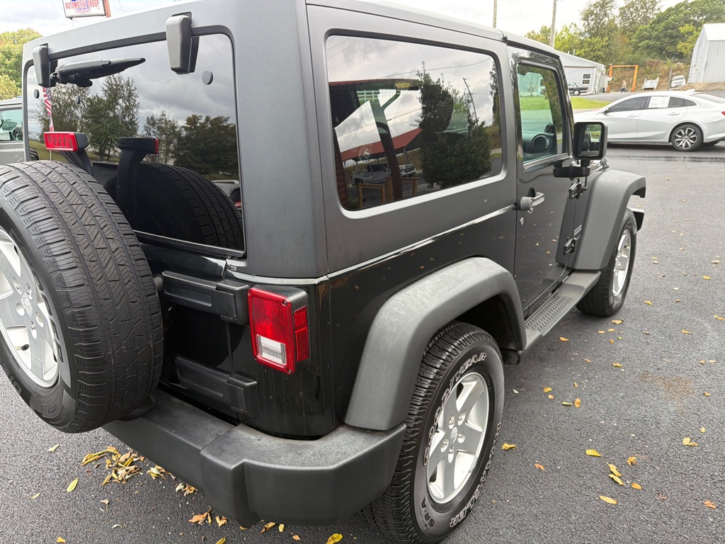 Photo 6 of this JEEP WRANGLER