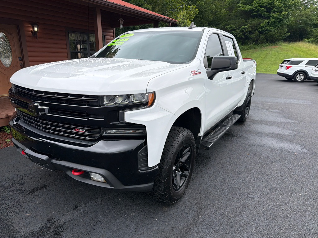 View vehicle photo 2