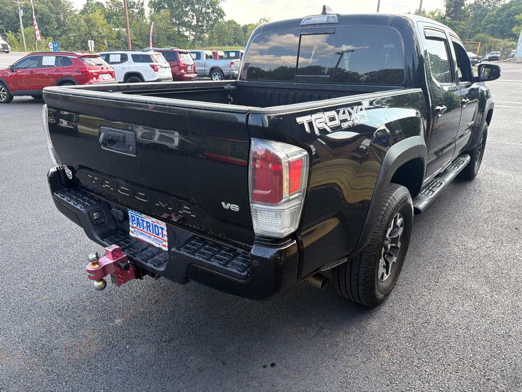 Photo 10 of this TOYOTA TACOMA