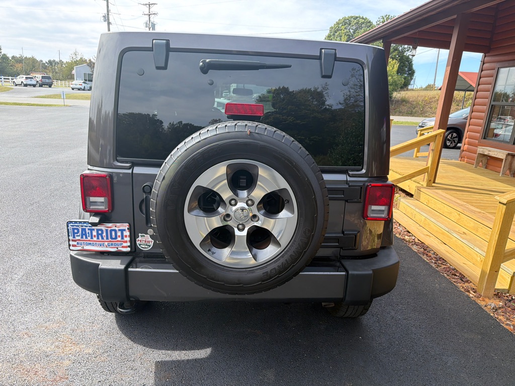 Photo 11 of this JEEP WRANGLER UNLIMI
