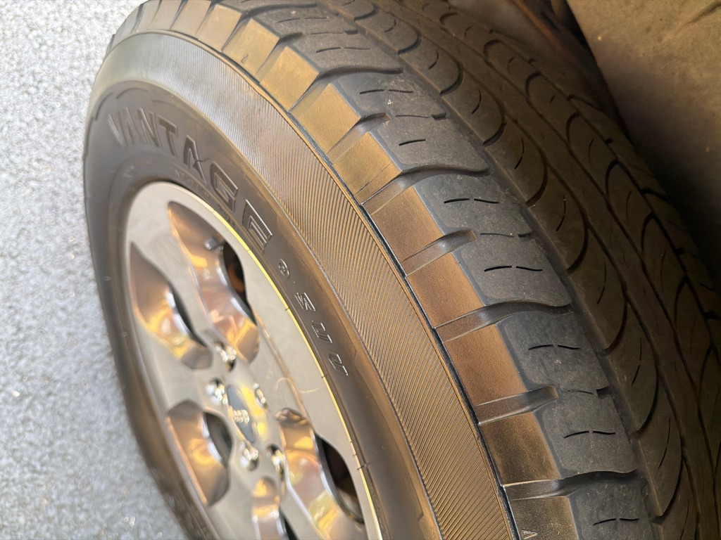 Photo 9 of this JEEP WRANGLER UNLIMI