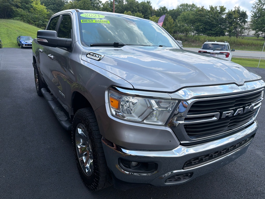 Photo 4 of this RAM 1500