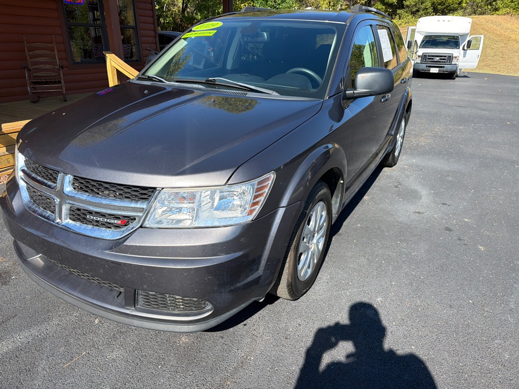 Photo 2 of this DODGE JOURNEY