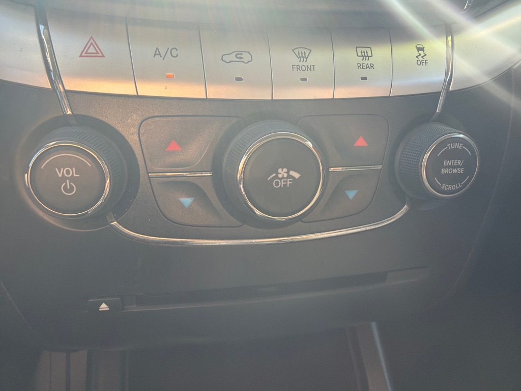 Photo 19 of this DODGE JOURNEY
