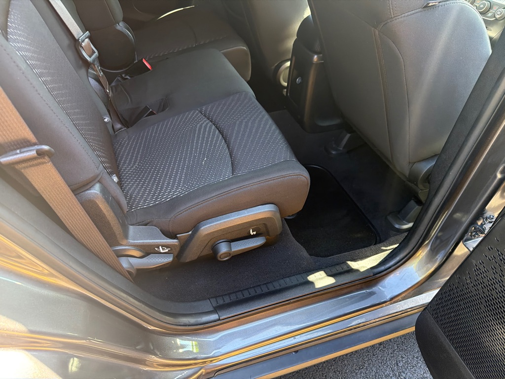 Photo 6 of this DODGE JOURNEY