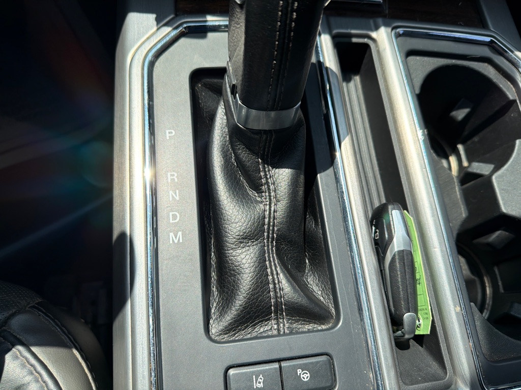Photo 26 of this FORD F-150
