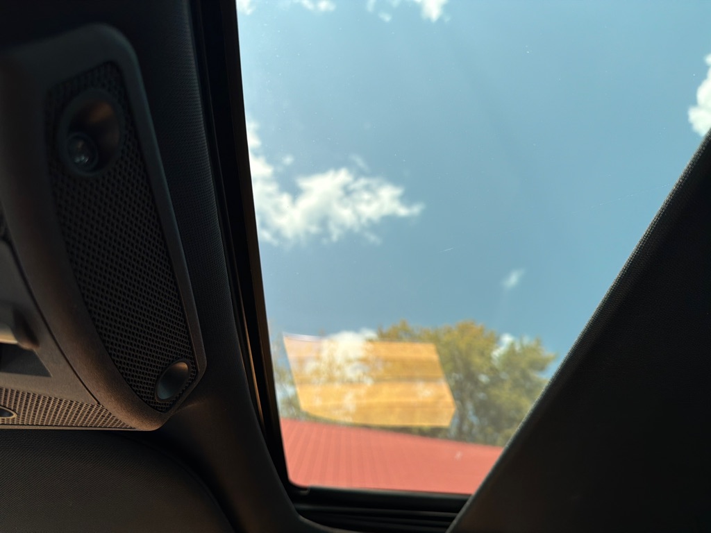 Photo 27 of this FORD F-150