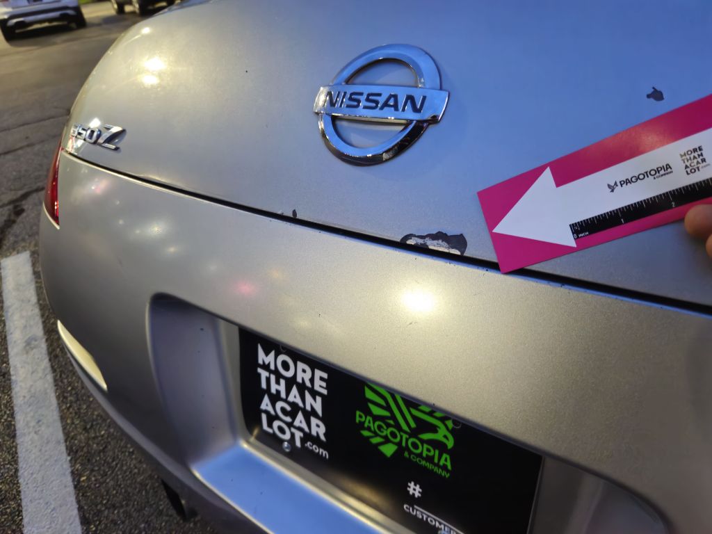 Photo 12 of this NISSAN 350Z