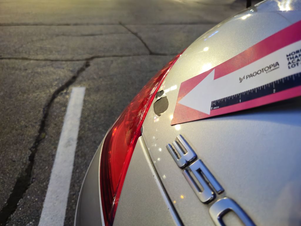 Photo 10 of this NISSAN 350Z