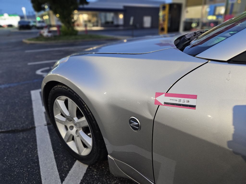 Photo 26 of this NISSAN 350Z