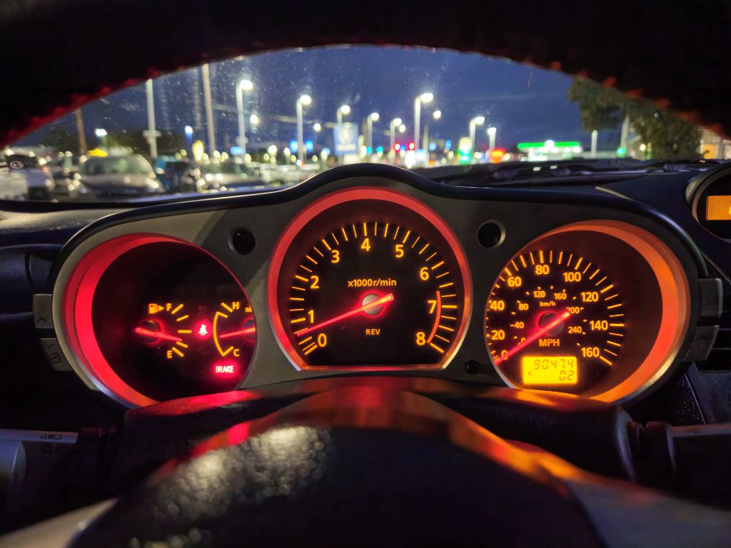 Photo 37 of this NISSAN 350Z