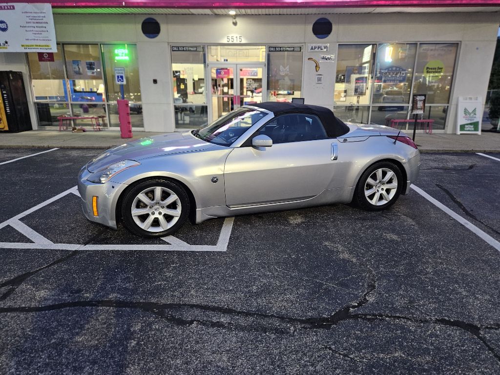 Photo 27 of this NISSAN 350Z