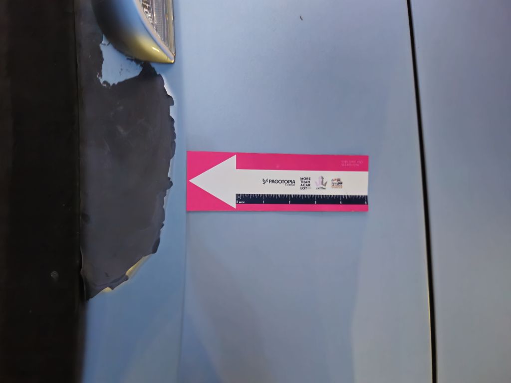 Photo 9 of this NISSAN 350Z
