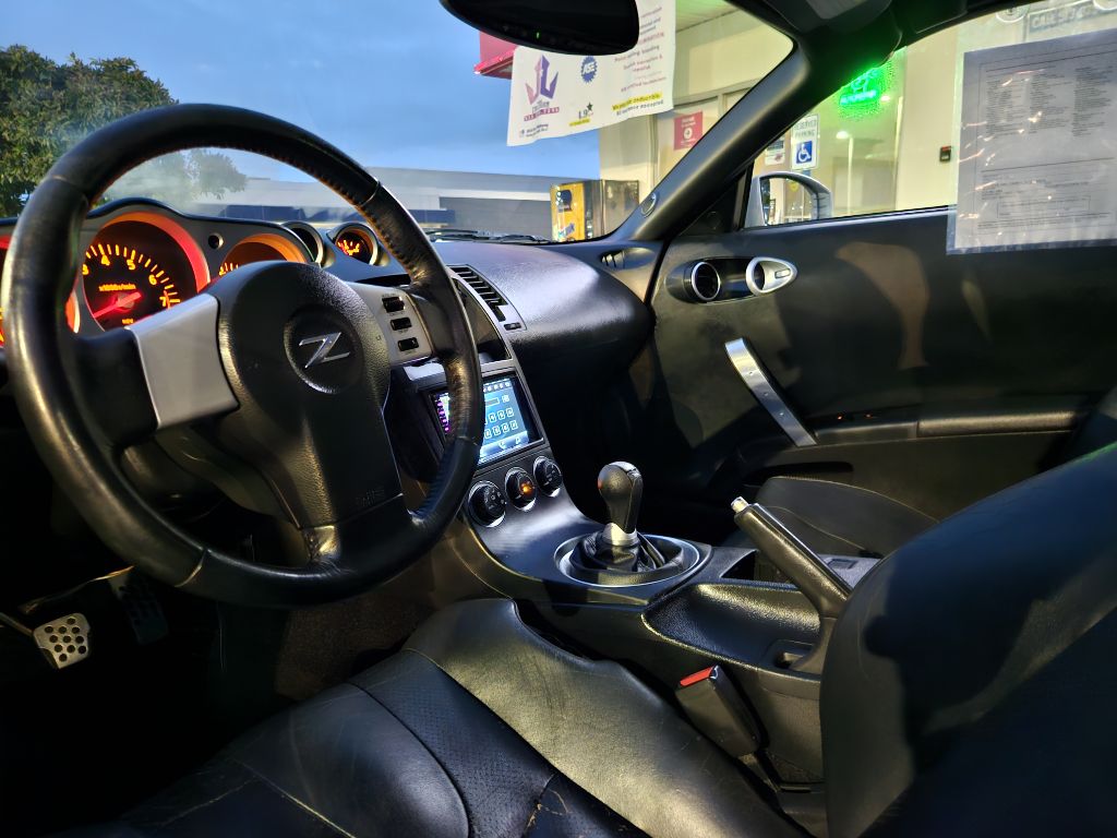 Photo 33 of this NISSAN 350Z