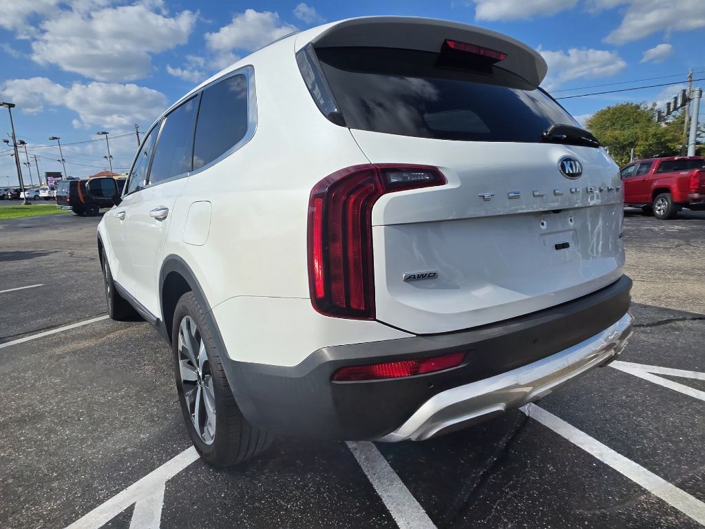 Photo 52 of this KIA TELLURIDE