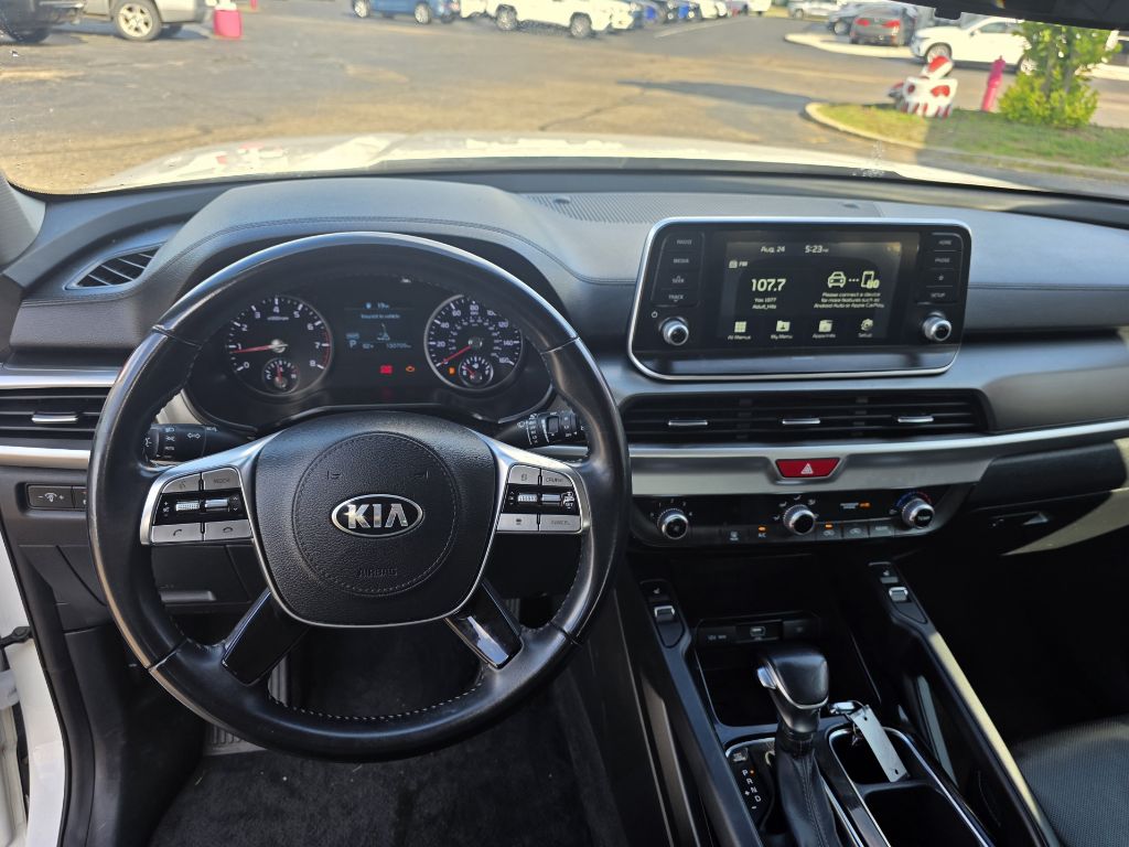 Photo 38 of this KIA TELLURIDE