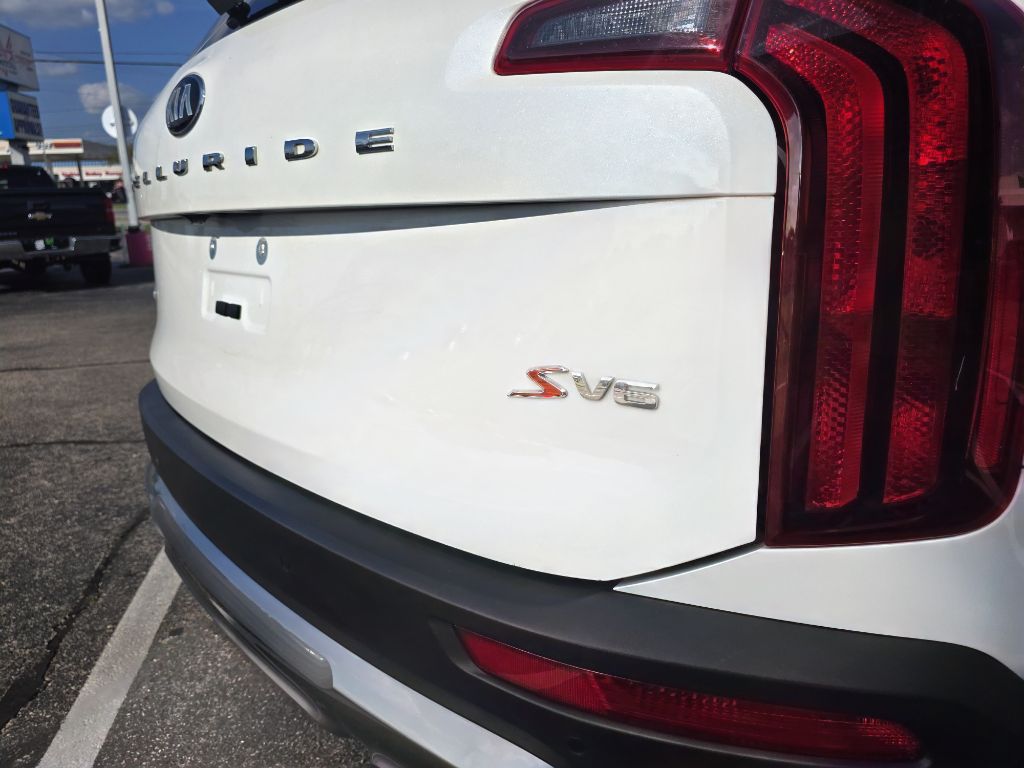 Photo 6 of this KIA TELLURIDE