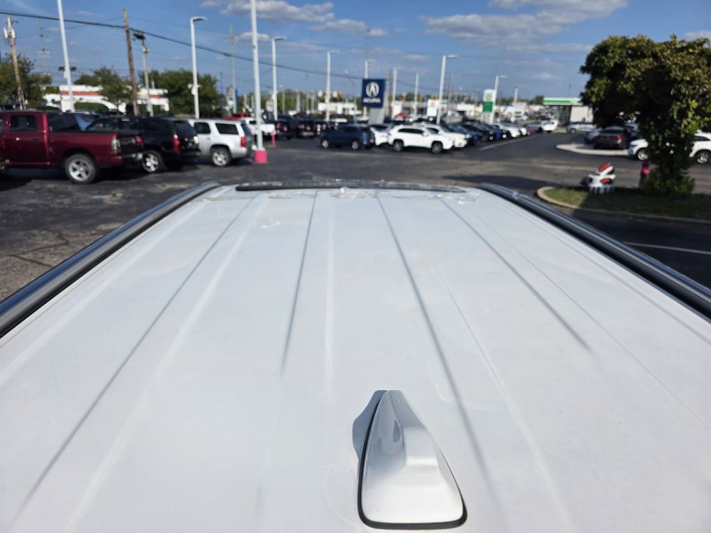 Photo 15 of this KIA TELLURIDE
