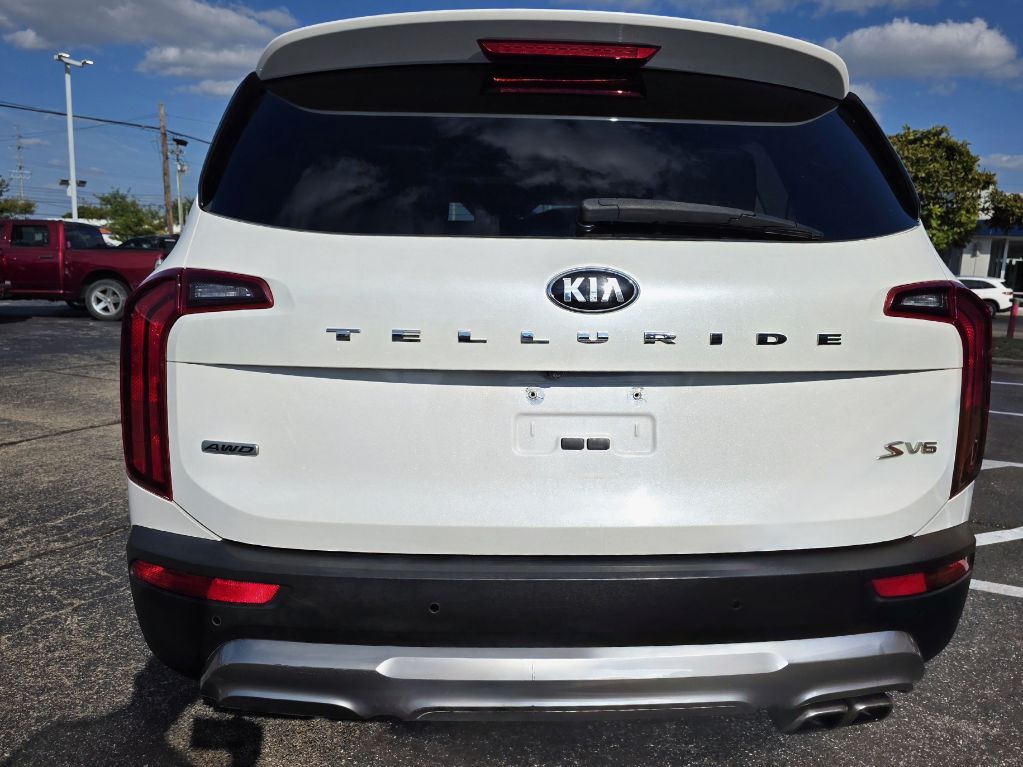 Photo 16 of this KIA TELLURIDE