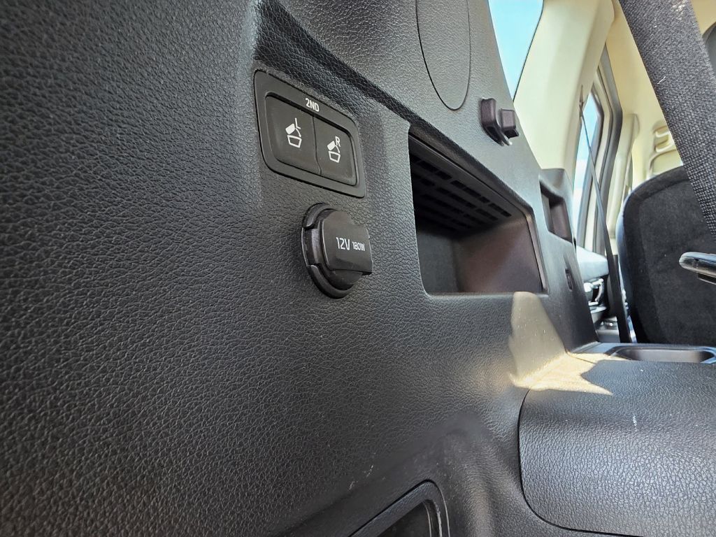 Photo 20 of this KIA TELLURIDE