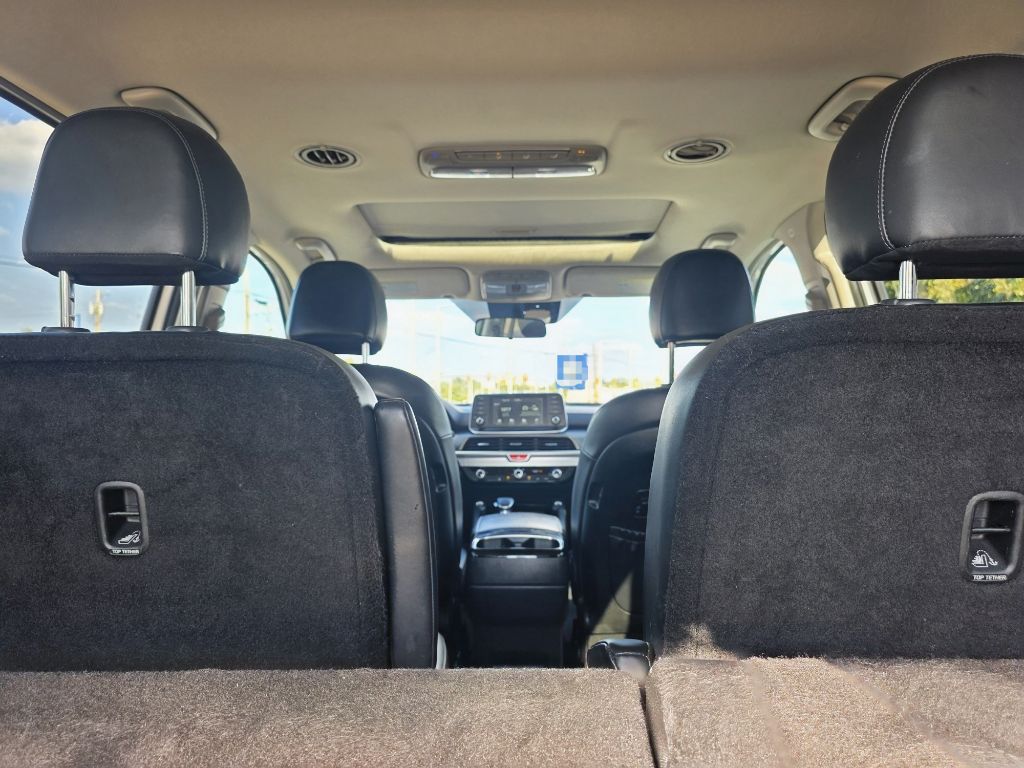 Photo 29 of this KIA TELLURIDE