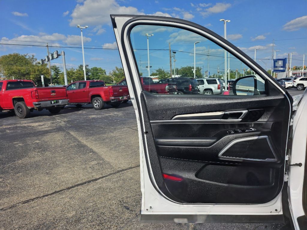 Photo 45 of this KIA TELLURIDE