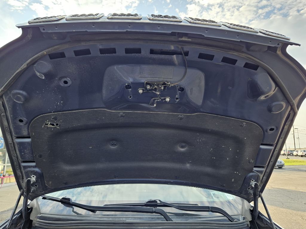 Photo 54 of this JEEP CHEROKEE