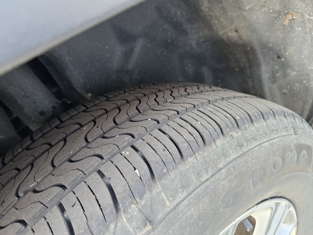 Photo 9 of this JEEP CHEROKEE