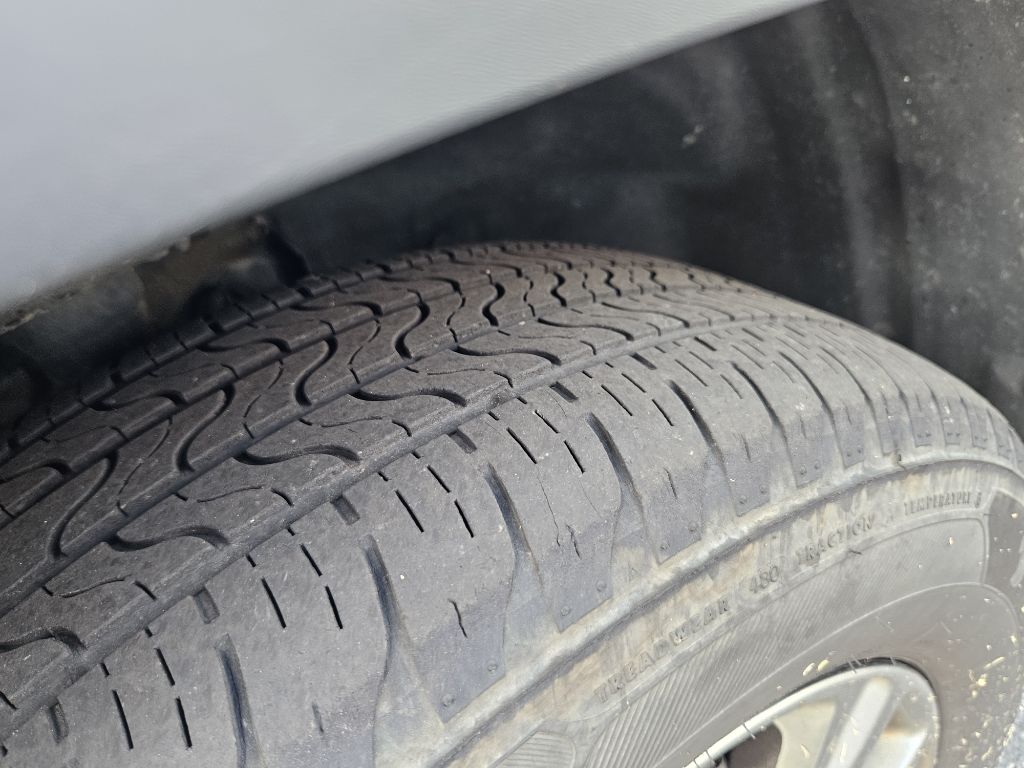 Photo 7 of this JEEP CHEROKEE