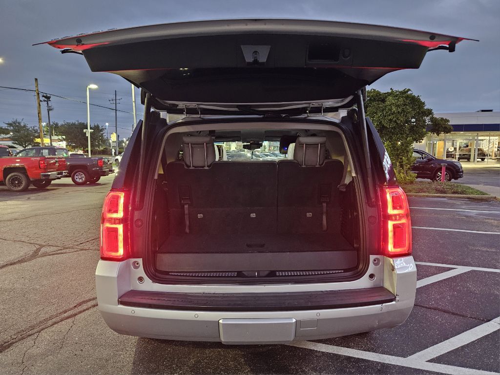 Photo 39 of this CHEVROLET TAHOE