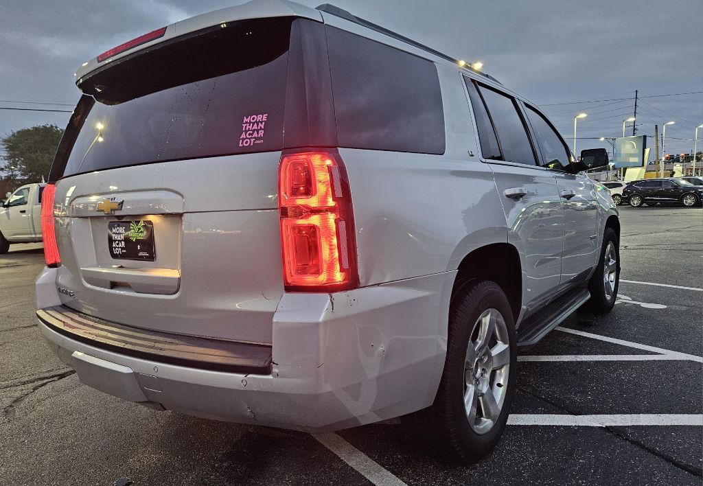 Photo 13 of this CHEVROLET TAHOE