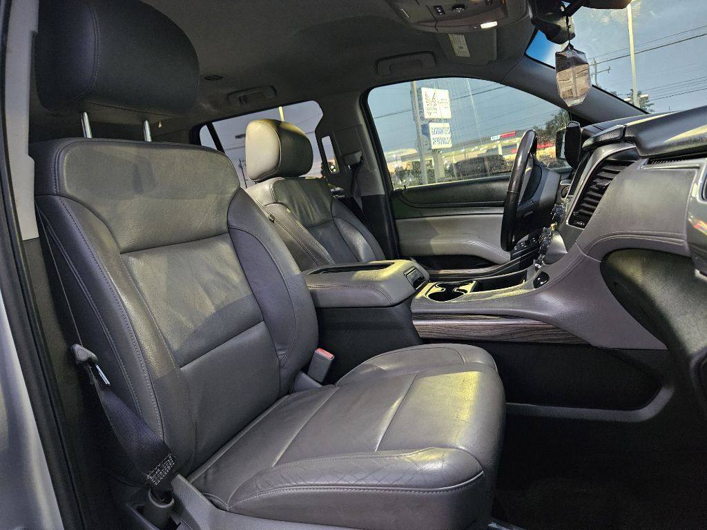Photo 22 of this CHEVROLET TAHOE