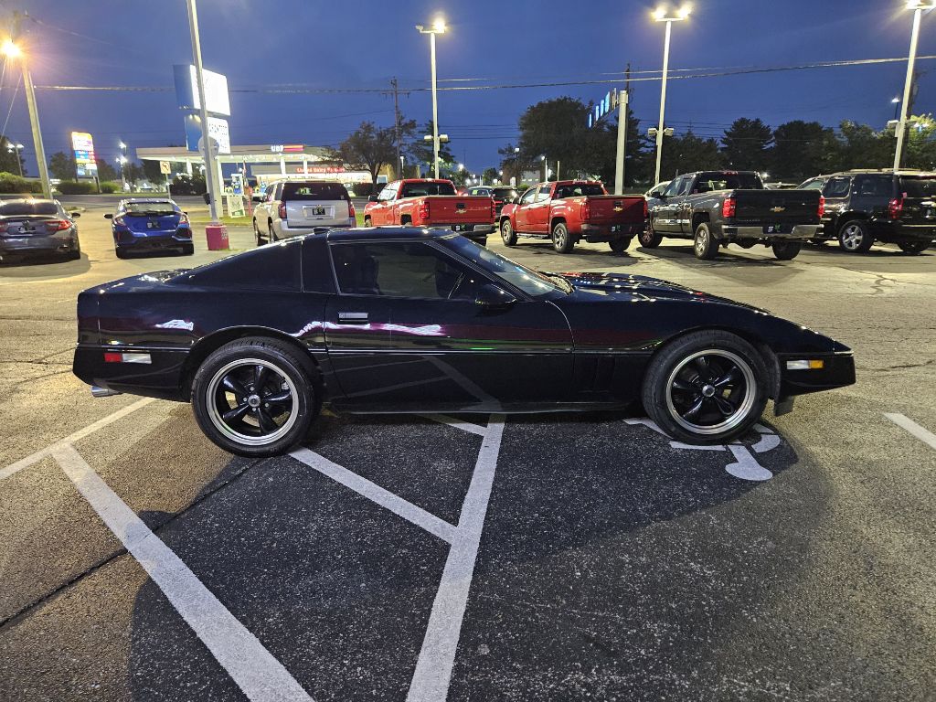 Photo 24 of this CHEVROLET CORVETTE