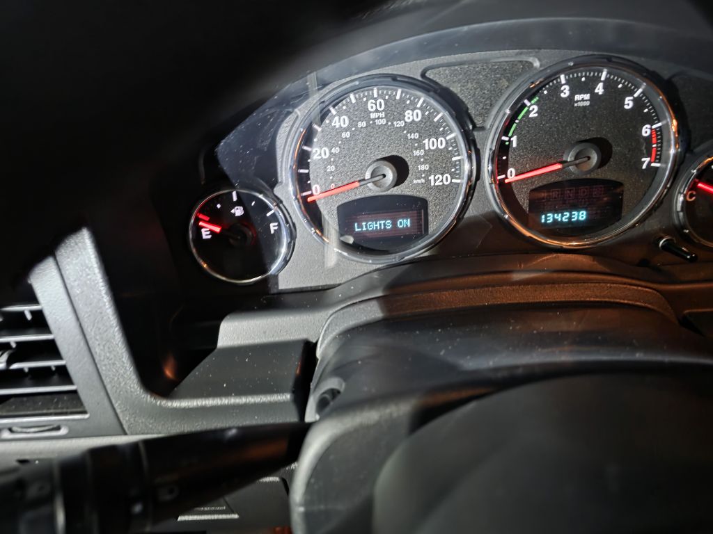 Photo 11 of this JEEP LIBERTY