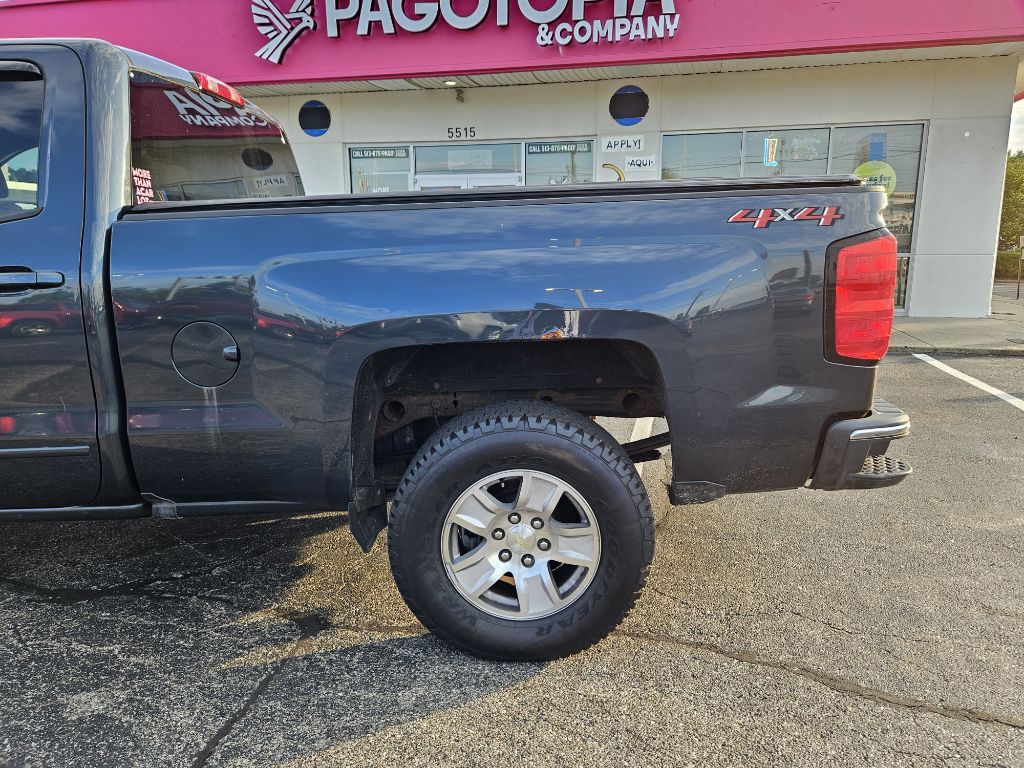Photo 70 of this CHEVROLET SILVERADO 1500