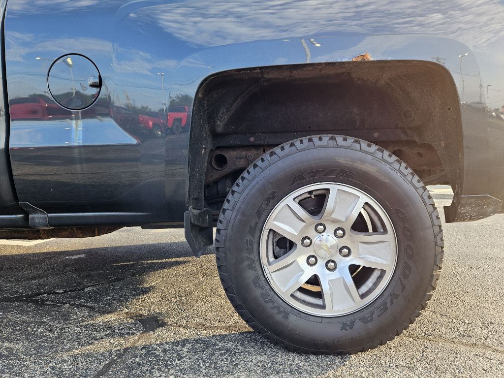 Photo 64 of this CHEVROLET SILVERADO 1500