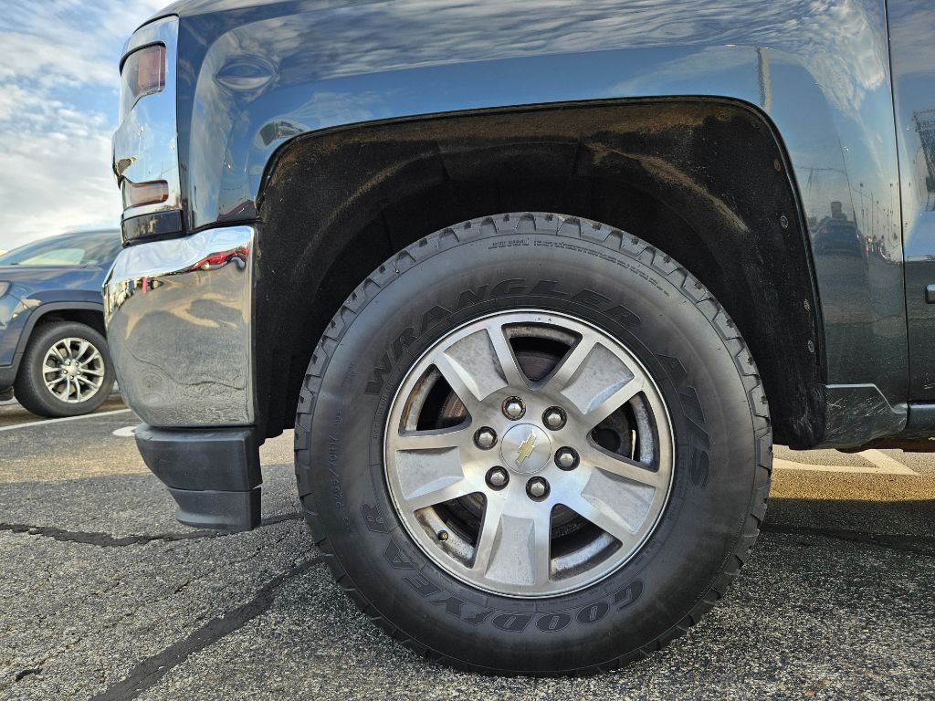 Photo 67 of this CHEVROLET SILVERADO 1500