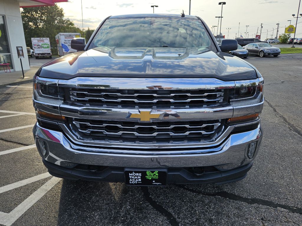 Photo 31 of this CHEVROLET SILVERADO 1500
