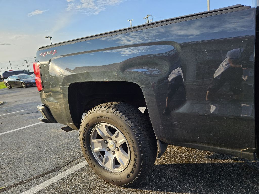 Photo 79 of this CHEVROLET SILVERADO 1500