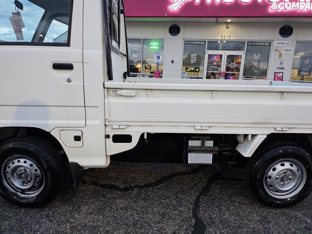 Photo 27 of this SUBARU SAMBAR