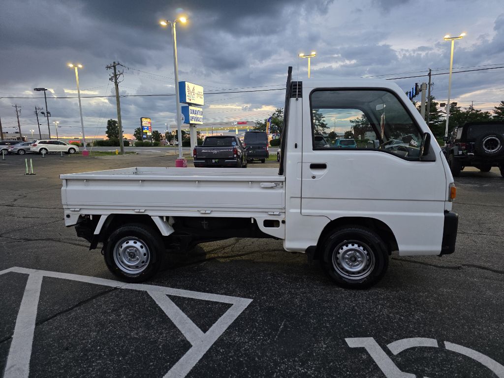 Photo 2 of this SUBARU SAMBAR