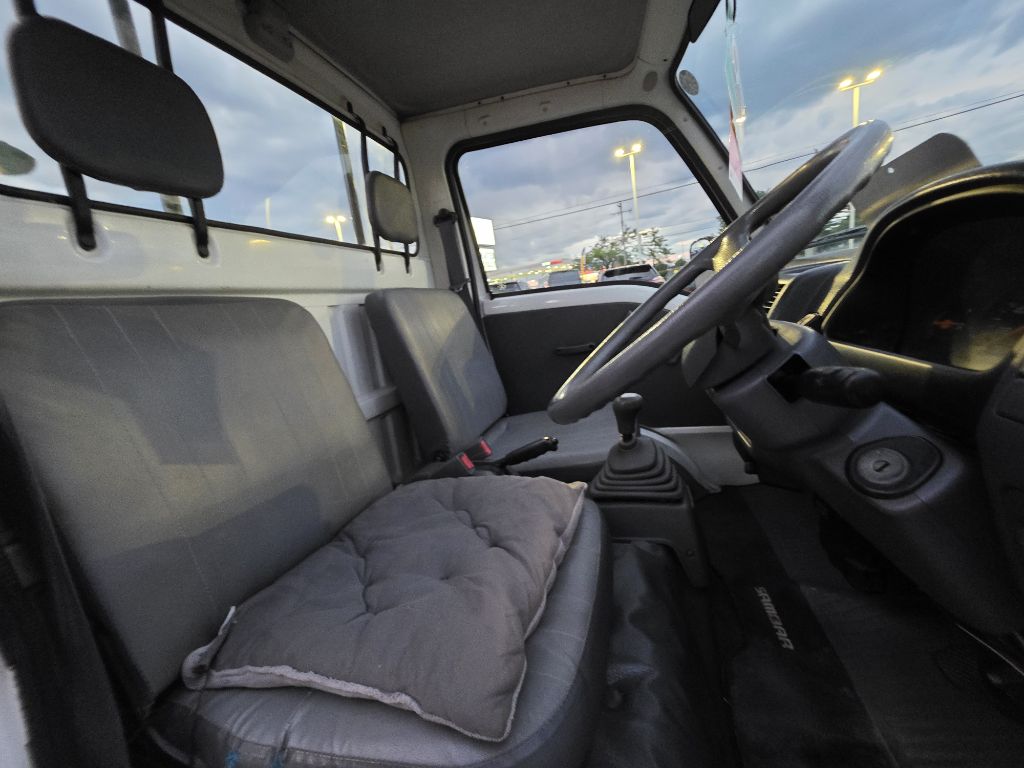 Photo 18 of this SUBARU SAMBAR