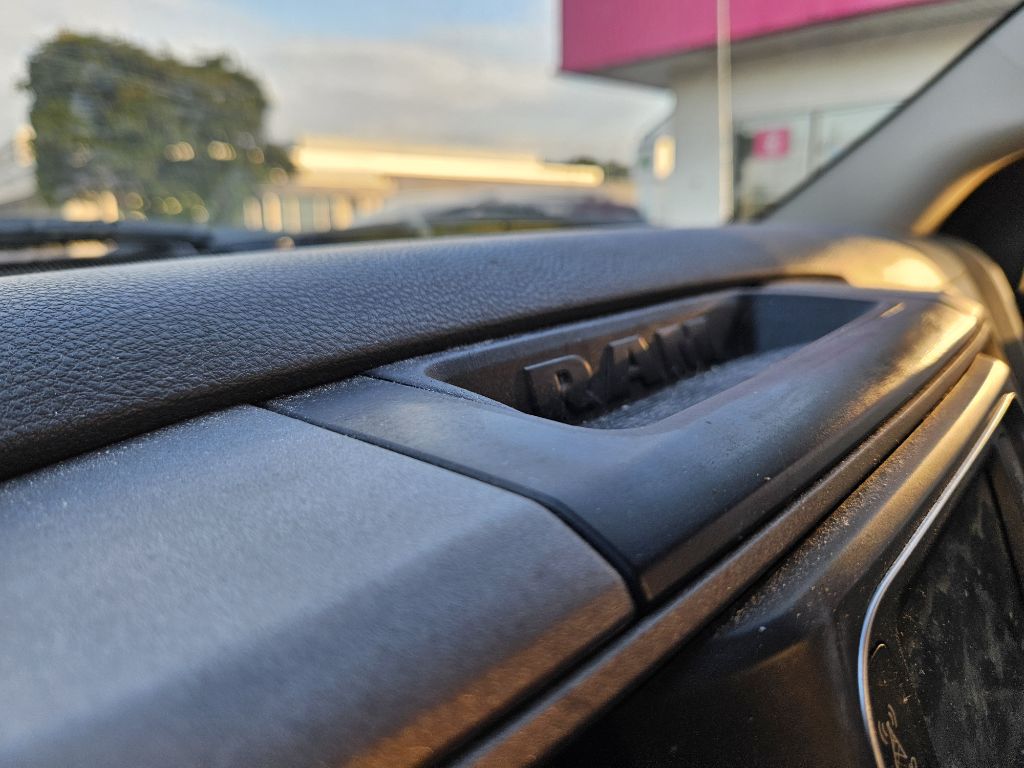 Photo 19 of this RAM 1500